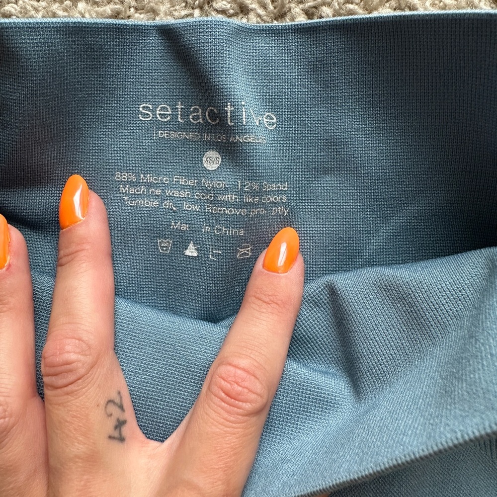 Set active seamless - Picture 2 of 2